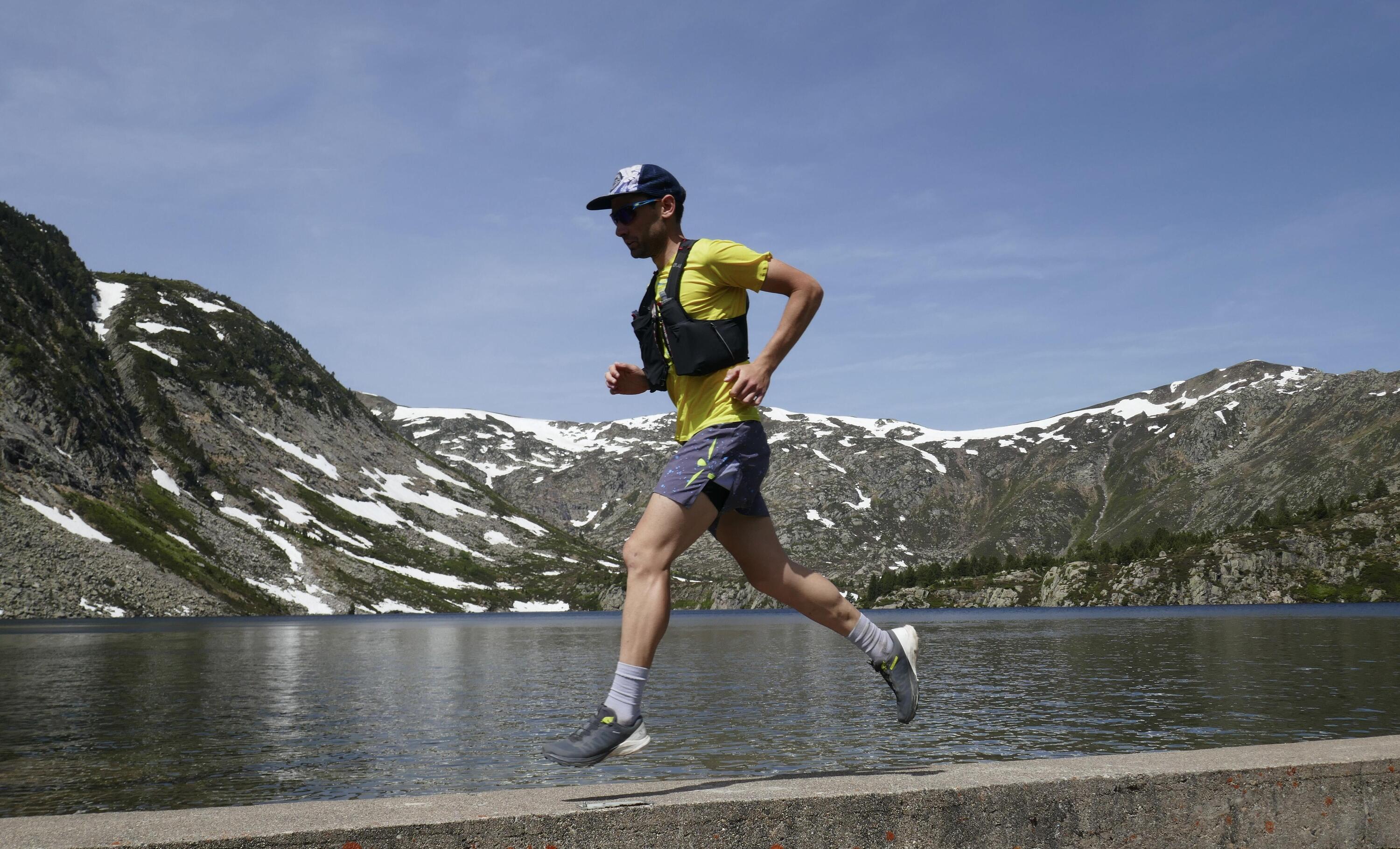 DECATHLON TRAVEL Workshops trailrunning en yoga in de Ariège