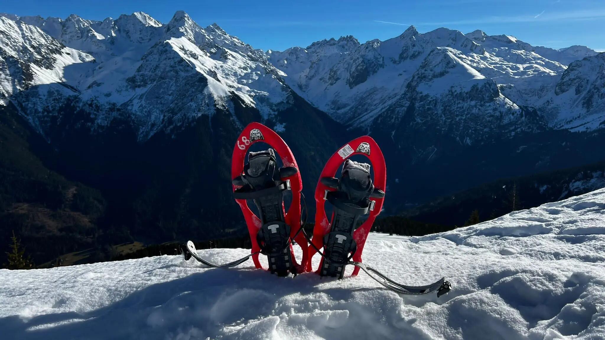 DECATHLON TRAVEL picture