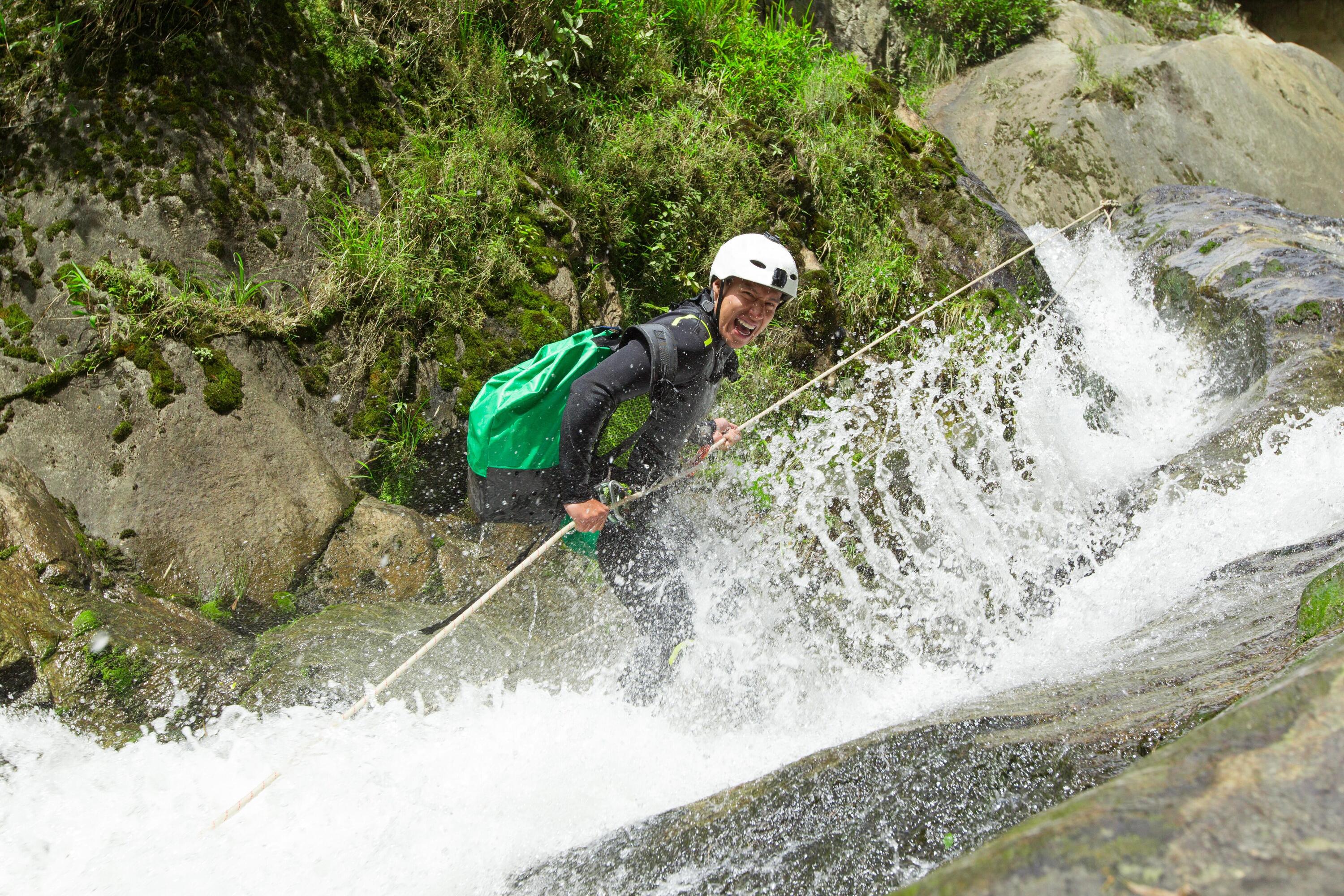 DECATHLON TRAVEL picture