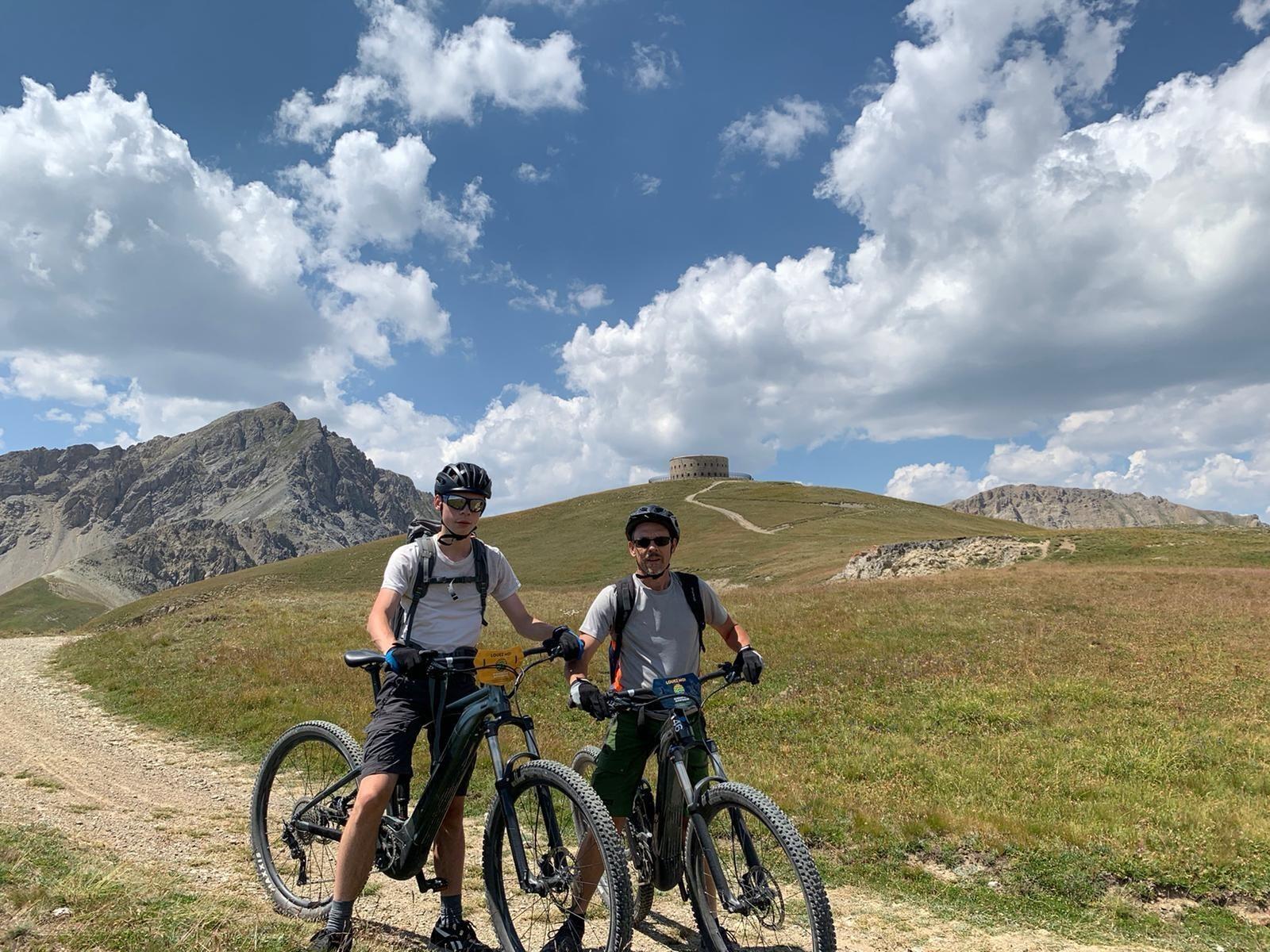 DECATHLON TRAVEL Exploration du Briançonnais et du Piémont Italien en VTT électrique