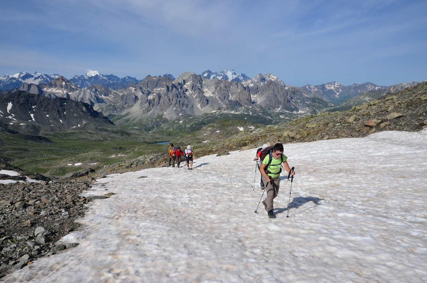 DECATHLON TRAVEL picture