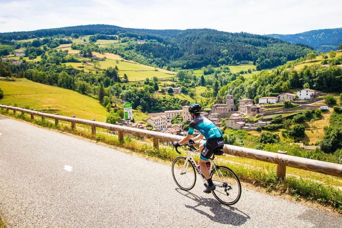 DECATHLON TRAVEL 2-daagse fietstocht door het Pilat-gebergte