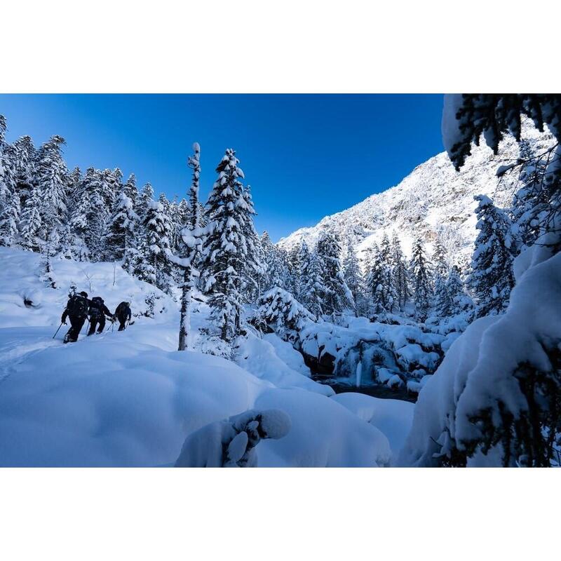 Weekend sneeuwwandelen en overnachten in een berghut in de Pyreneeën