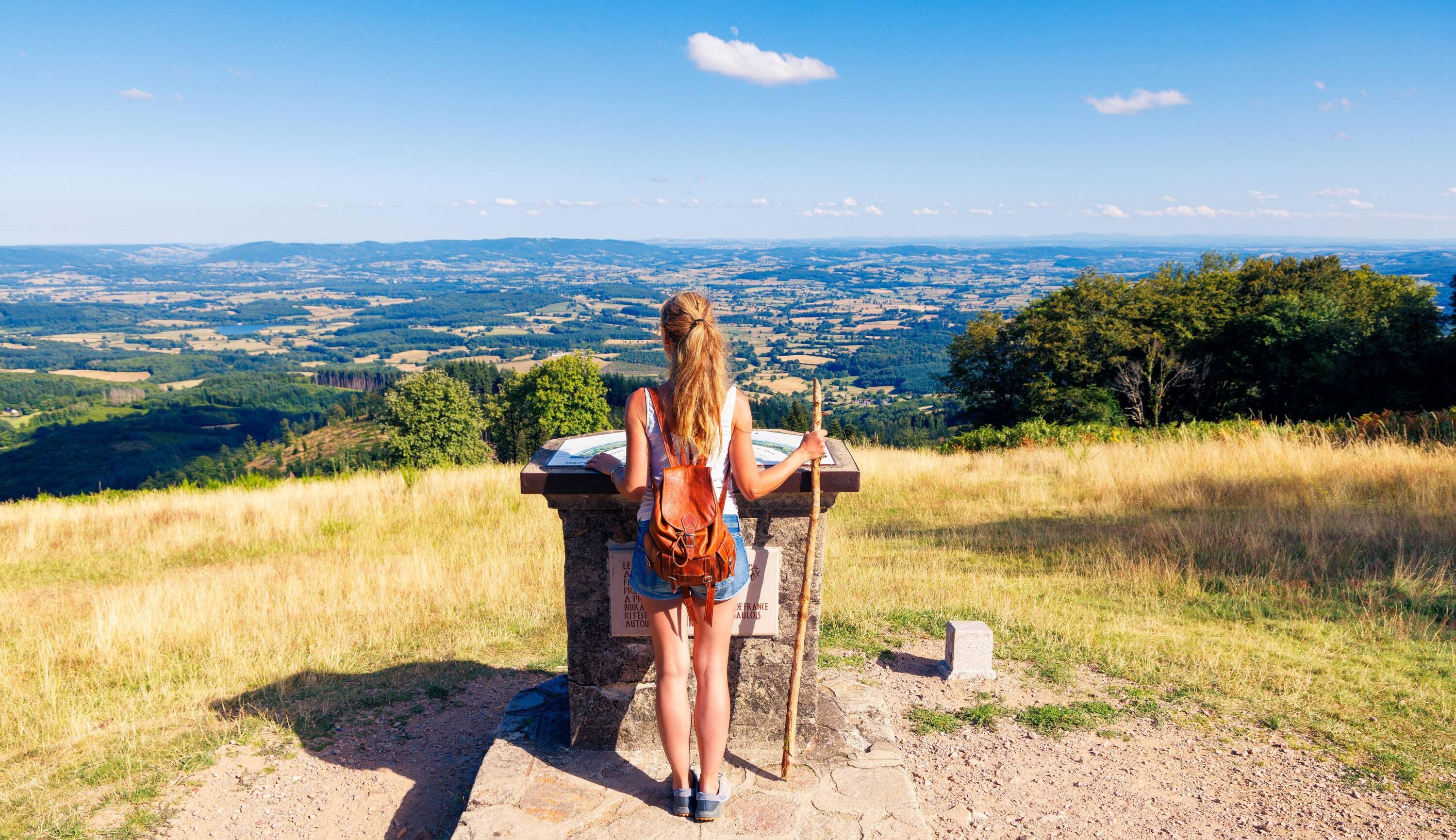 DECATHLON TRAVEL picture