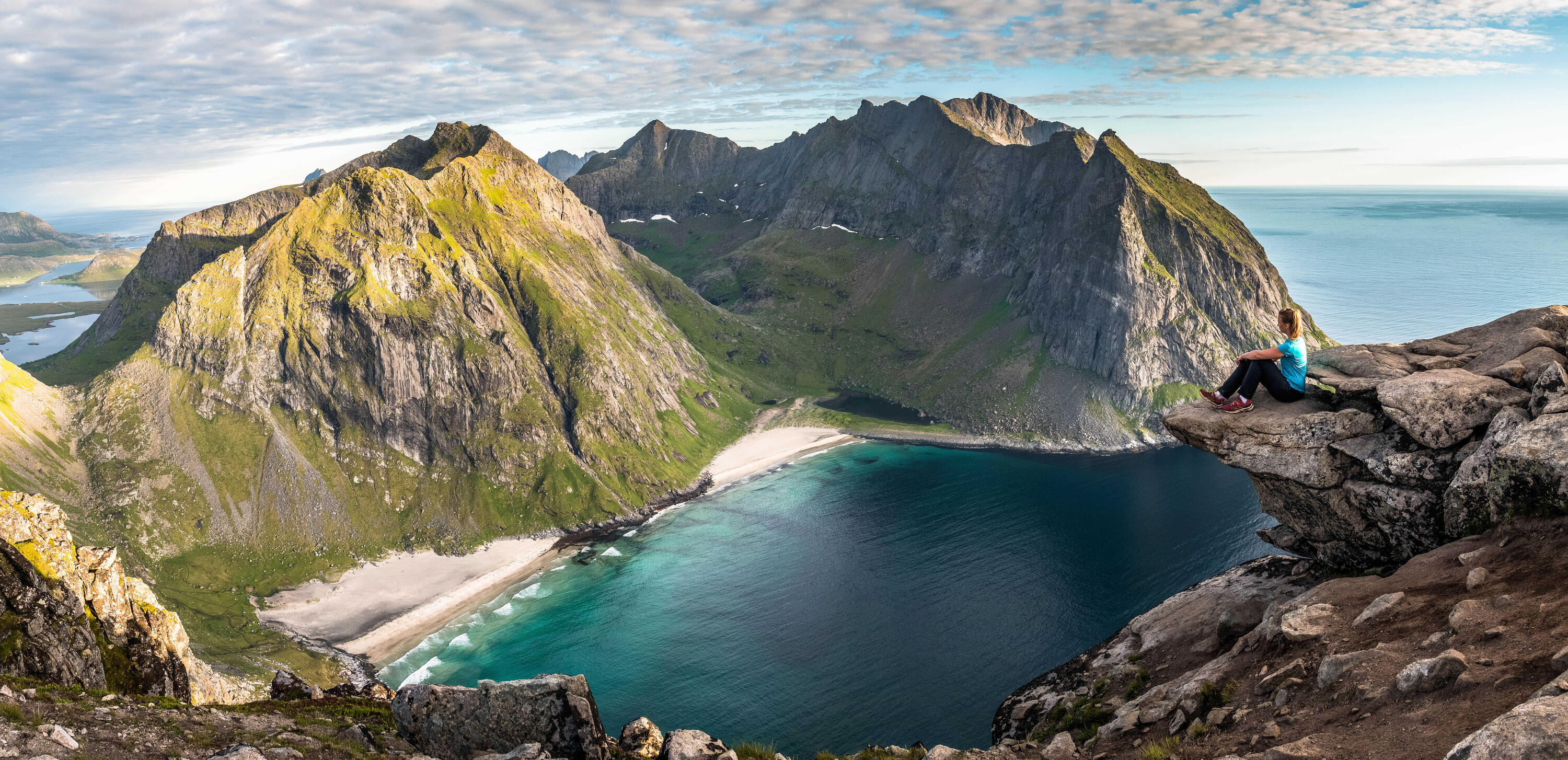 DECATHLON TRAVEL picture