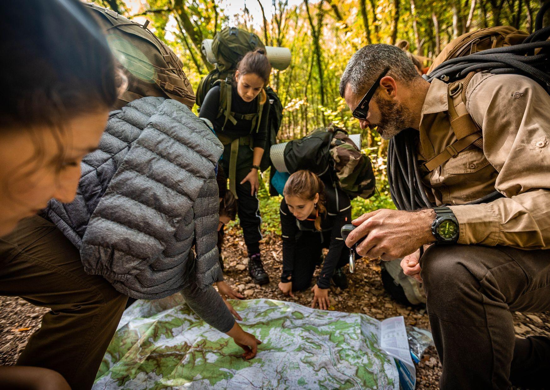 DECATHLON TRAVEL Survivalcursus in de Mayenne