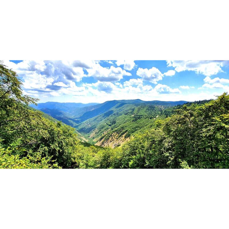 Wandelen en yoga in de Auvergne