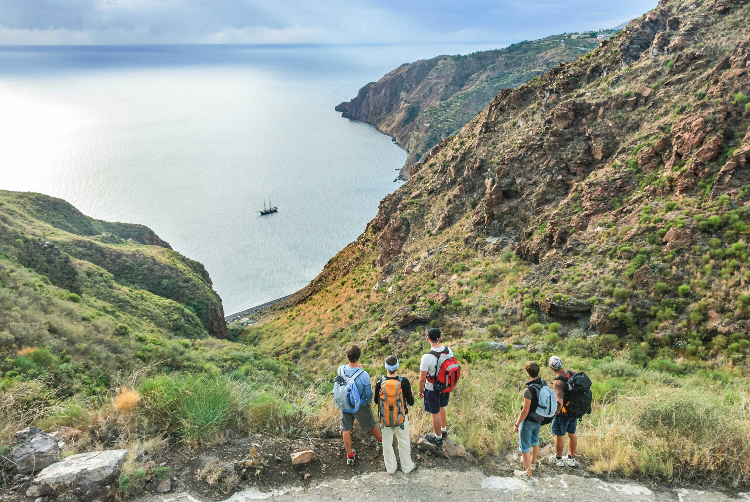 DECATHLON TRAVEL picture