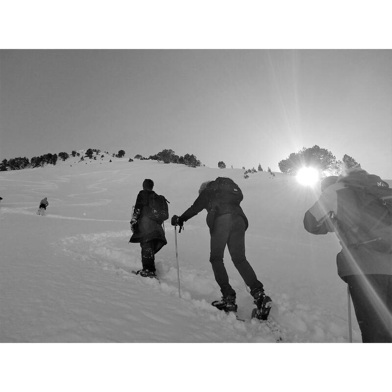 Weekend sneeuwwandelen op de bergtoppen