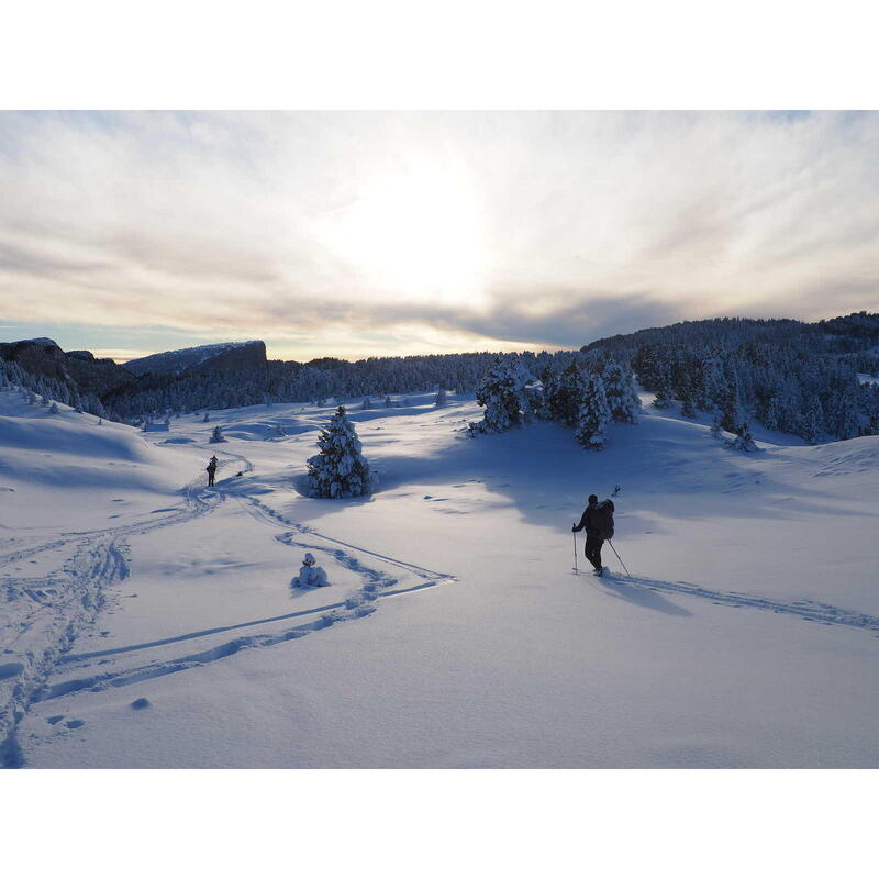 Mini-expeditie op sneeuwschoenen en pulka in de Vercors