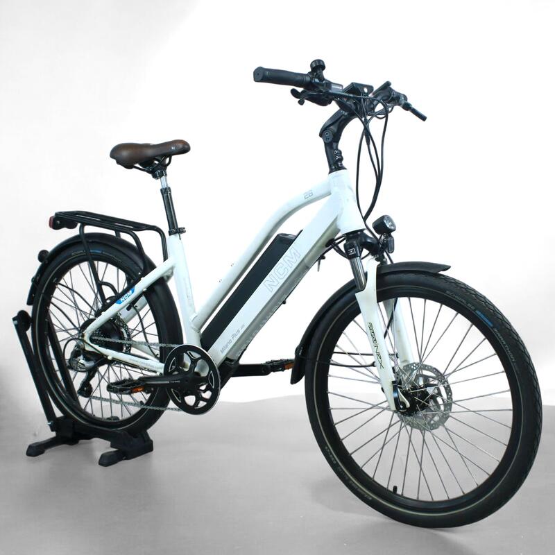 Reconditionné - Vélo de ville électrique Milano White Plus  - Très bon état