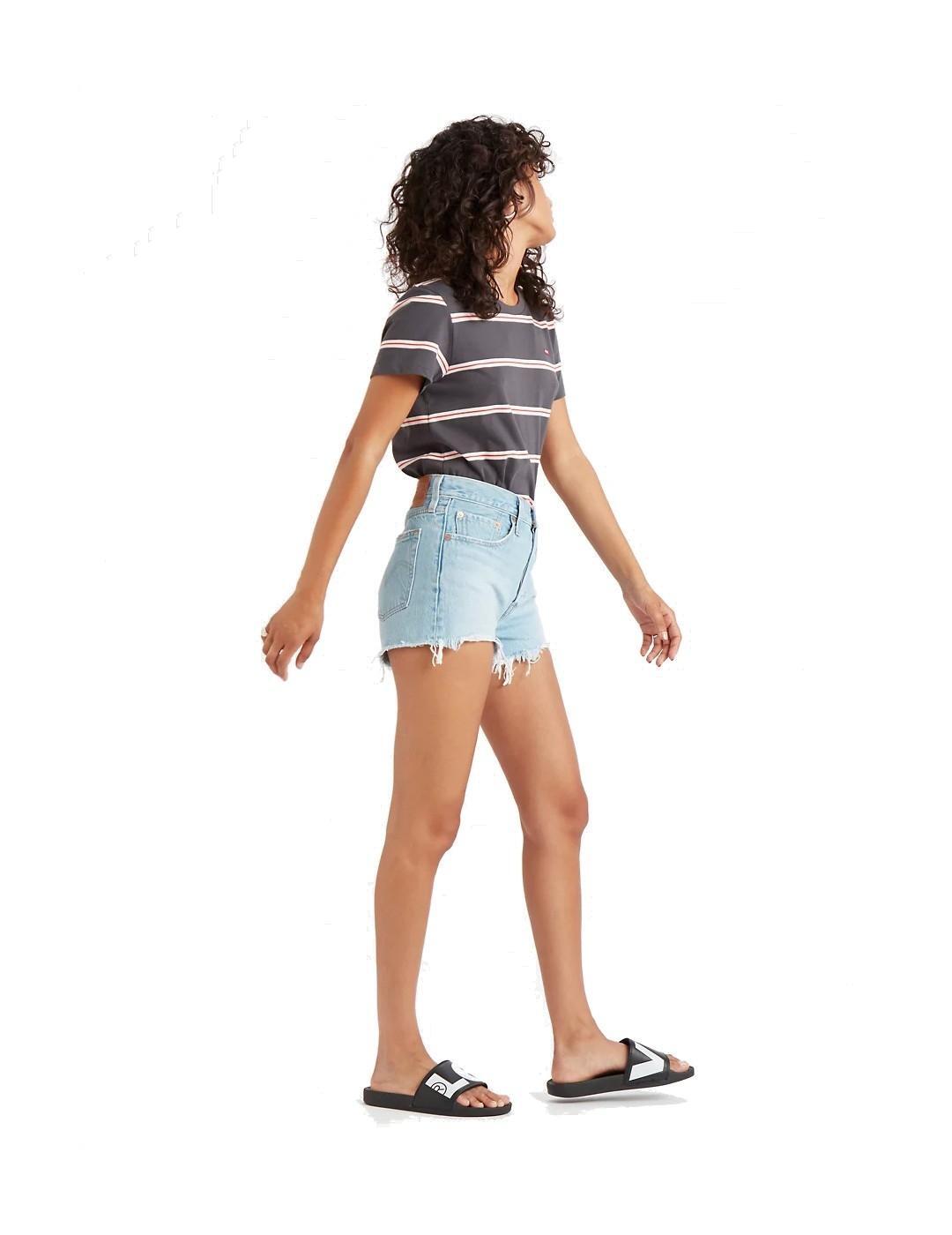 Kurze Hose für Frauen Levis 501 Blau. 2/4