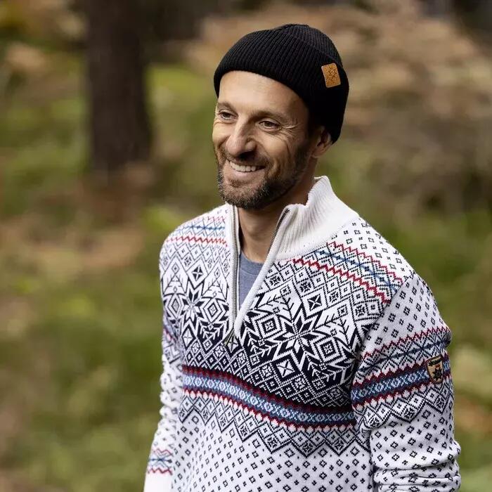 Turistická merino čepice A136