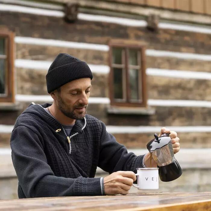 Turistická merino čepice A136