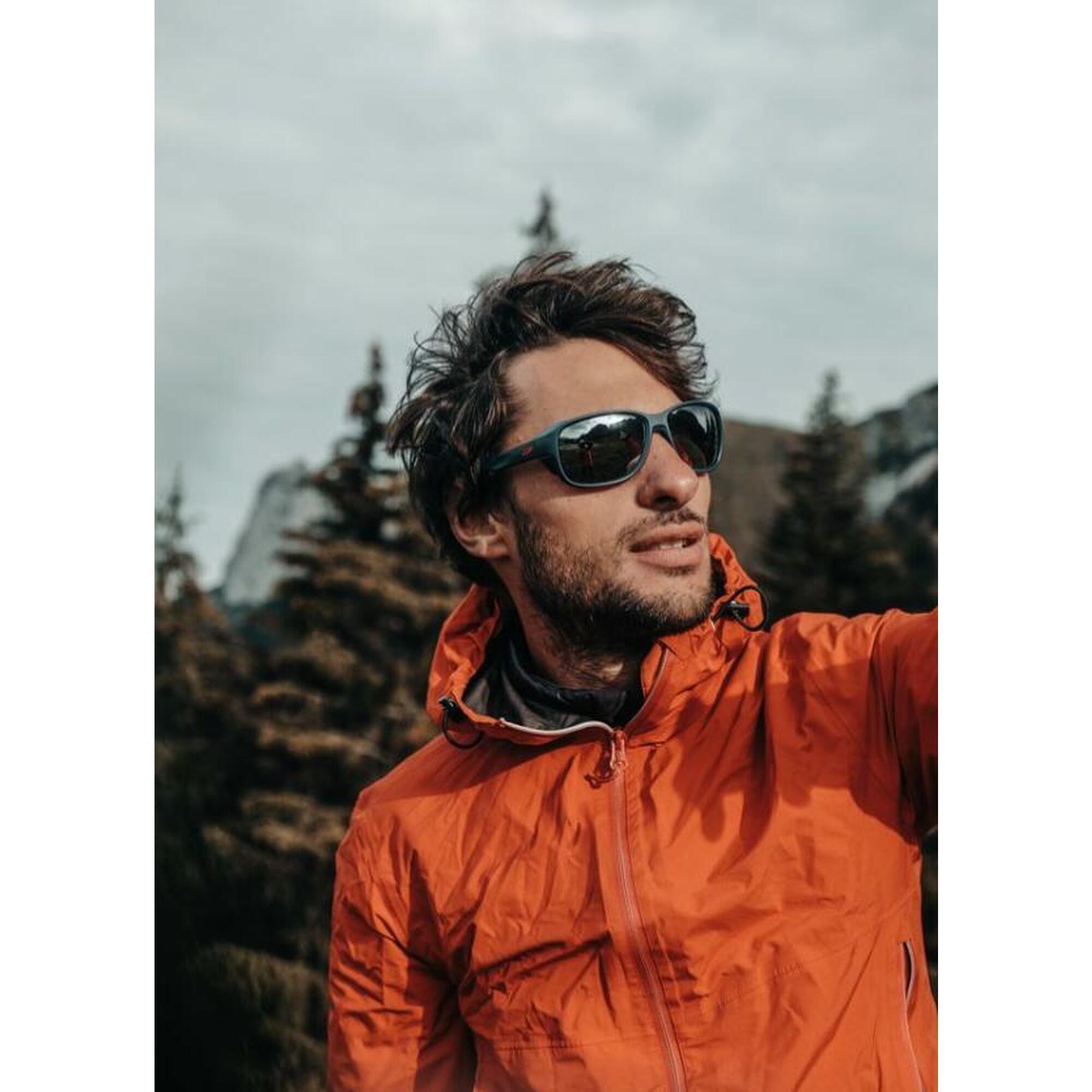 MONTEBIANCO 2.0 GRIS/ROUGE Cat 4 avec coques amovibles