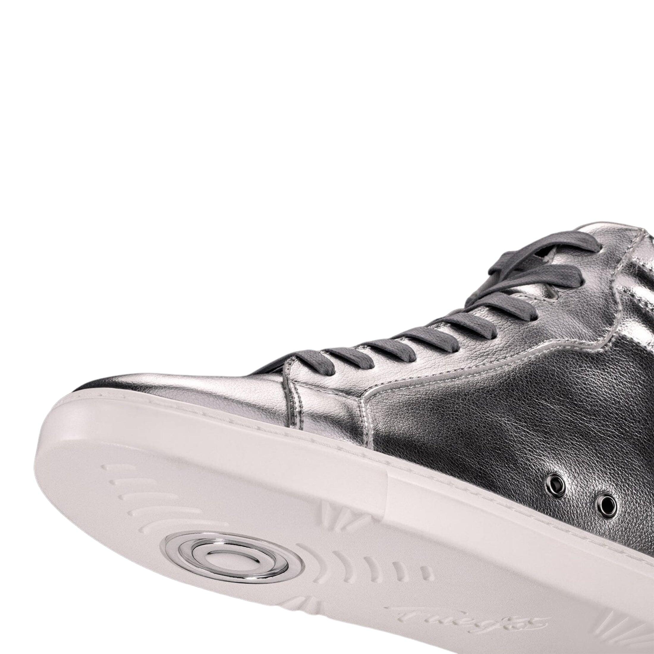 Fuego High-Top Dance Sneakers in silver 6/7