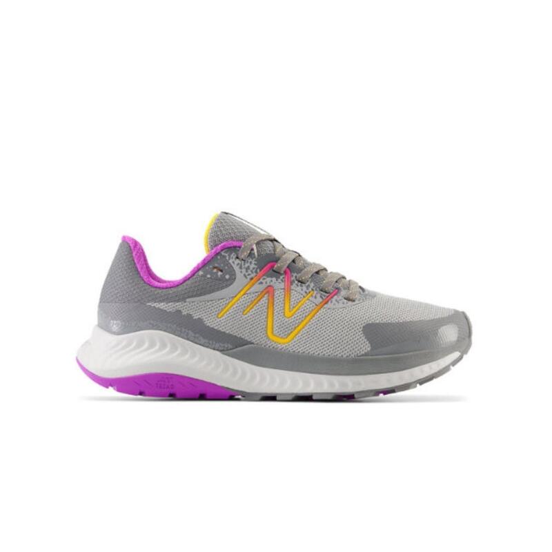 Running y trail para Mujer New balance Dynasoft Gris