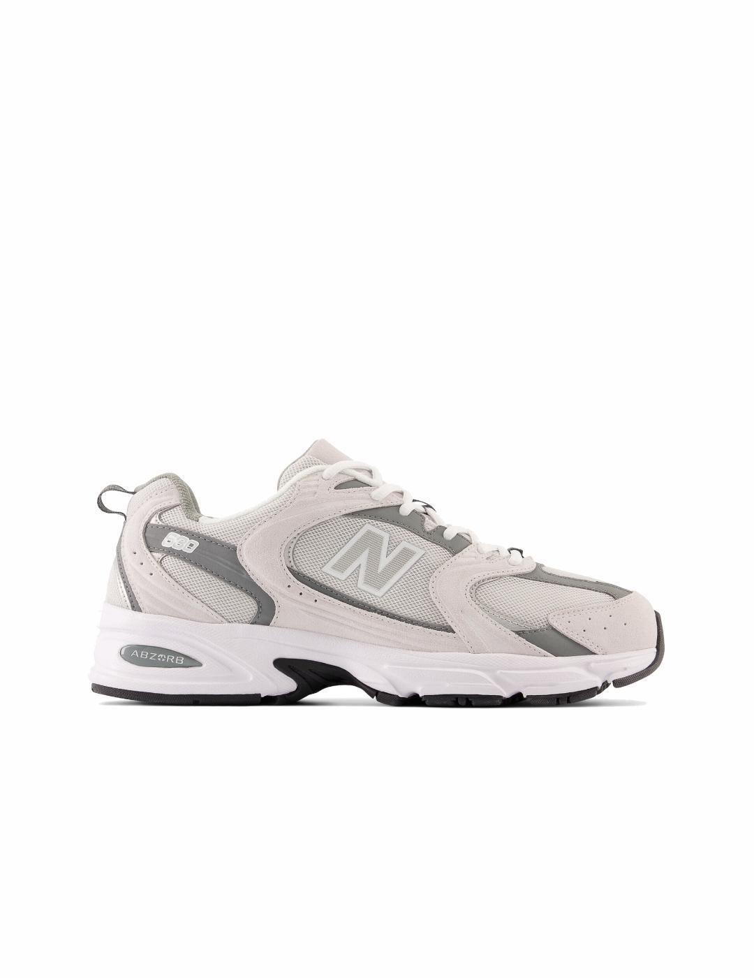 NEW BALANCE picture