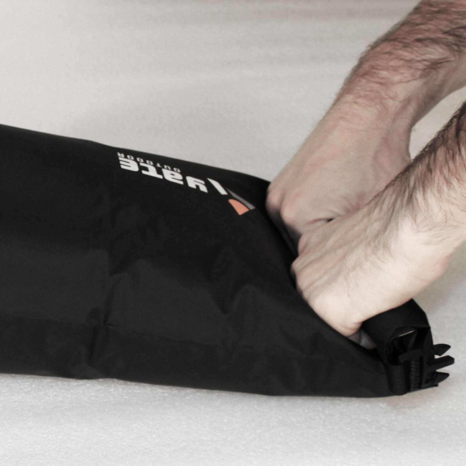 Bolsa seca impermeable roll bag colchón de aire + bomba 3/3