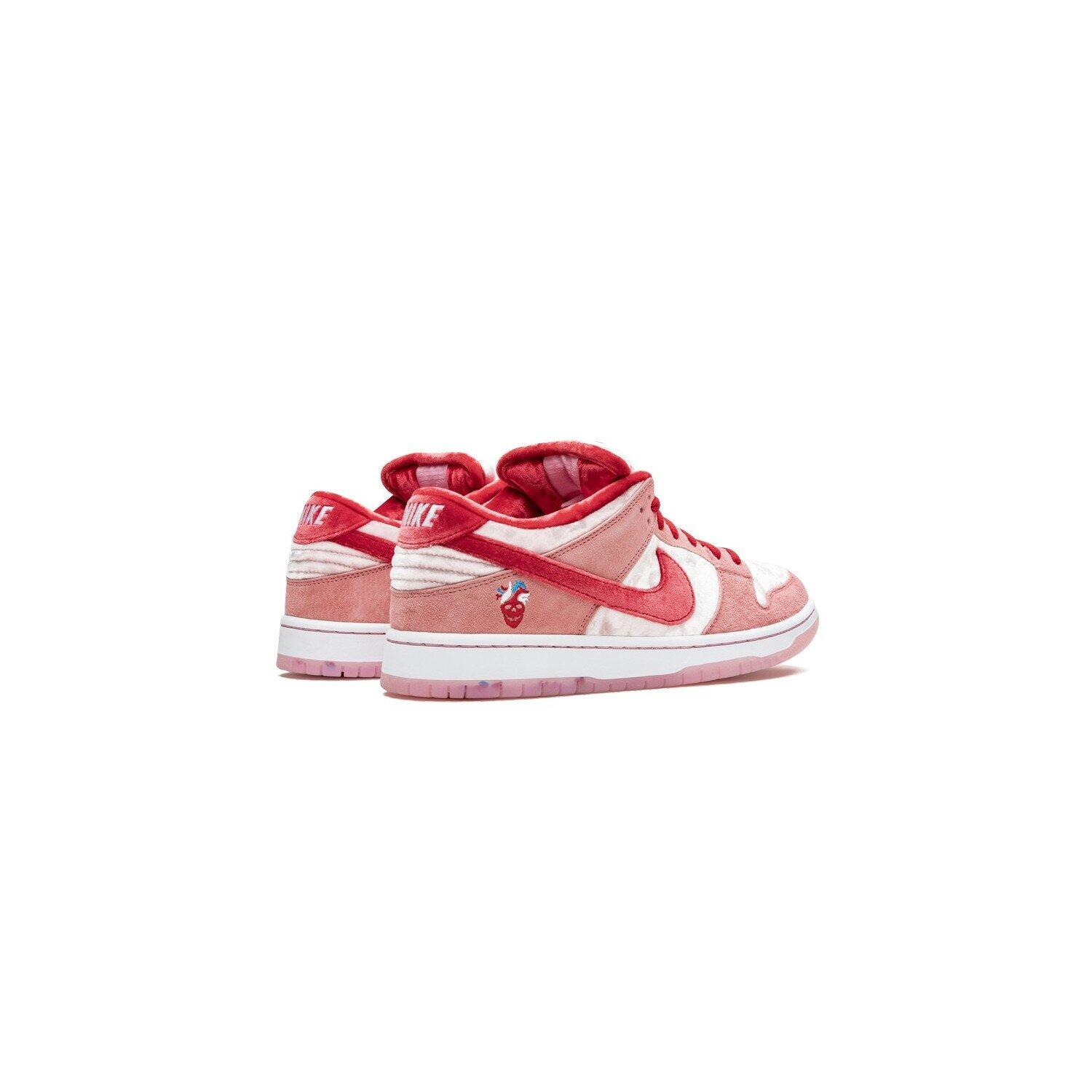 Nike SB Dunk Low StrangeLove Skateboards (Special Box) — foto 3