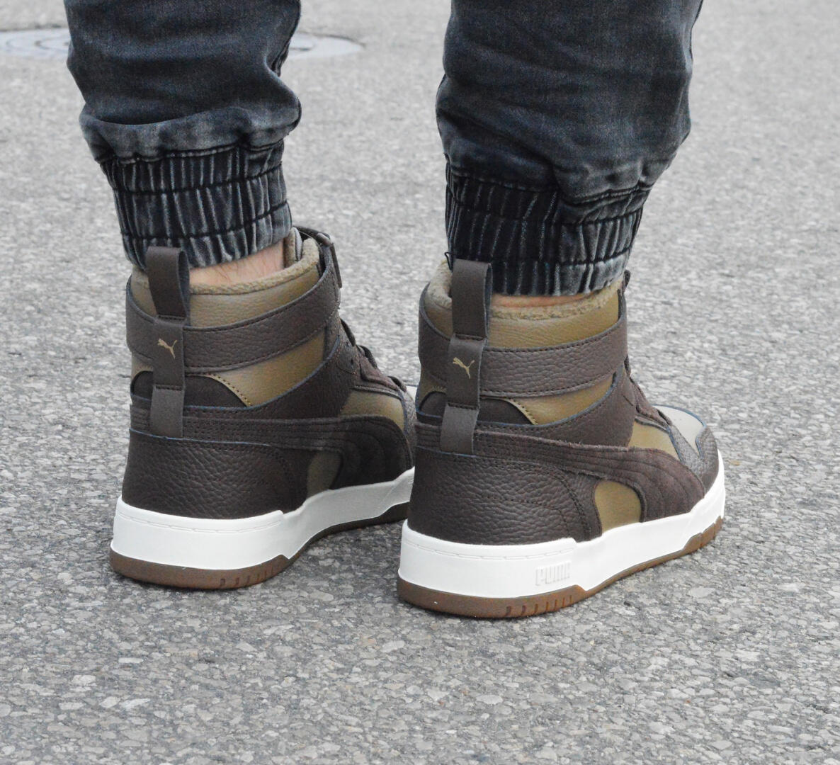 Buty lifestyle męskie Puma RBD Game WTR 387604 08 3/4