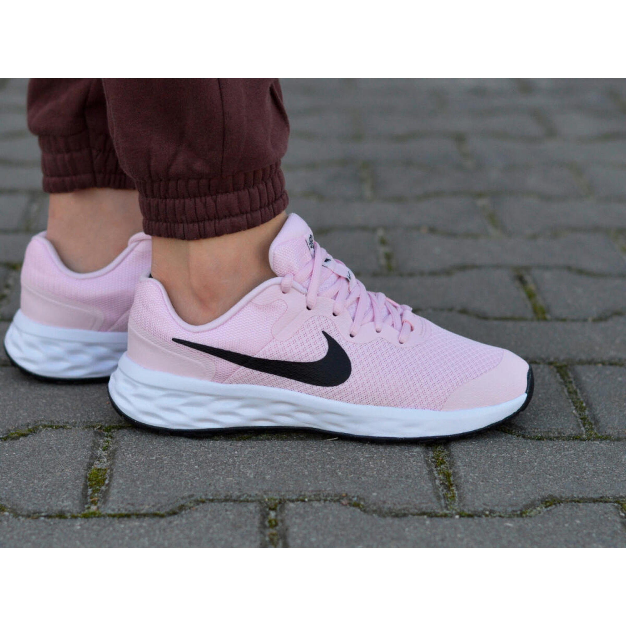 Nike - Baskets Femme Nike Revolution 6 Nn - Chaussures De Sport - Rose - Decathlon