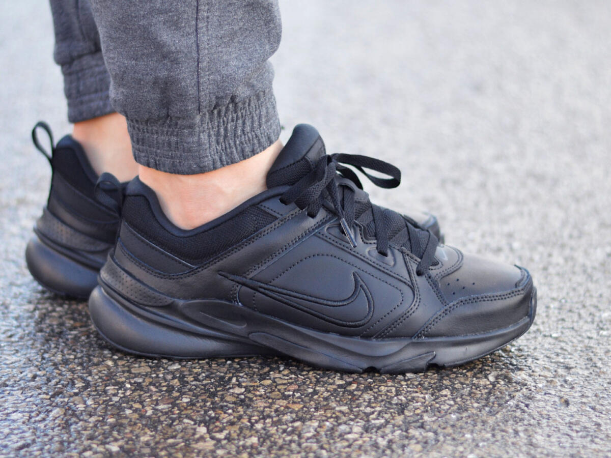 NIKE picture