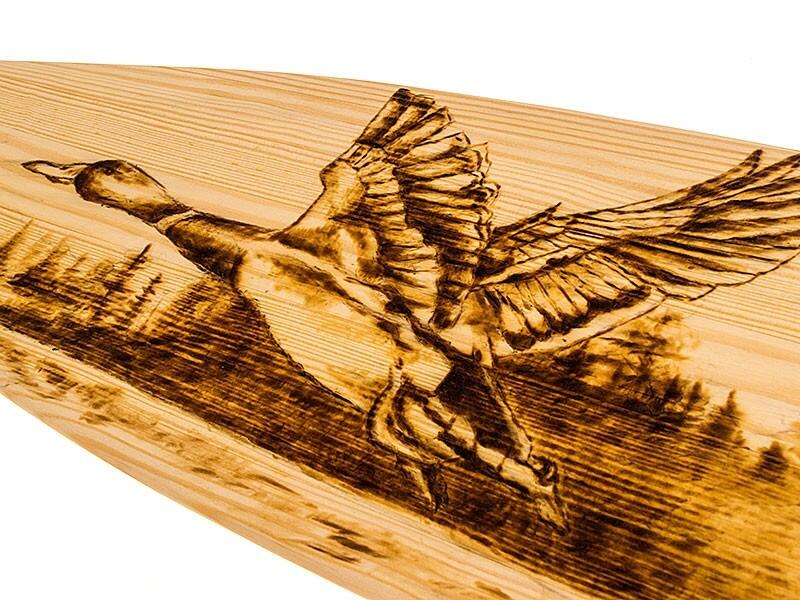 Pagaj John Paddle Beavertail Ozdoba Wypalany 110 cm - Flying Duck 110 cm 4/7
