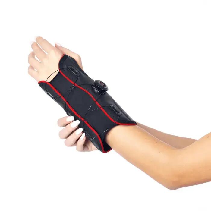 Stabilizator nadgarstka z systemem szybkiego zapięcia MSupport Red lewa strona 2/5