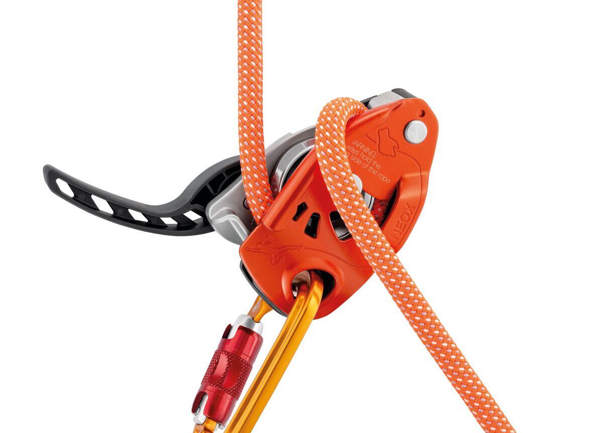 Assureur Petzl NEOX orange blocage assisté roue acier ergonomique 8,5–11 mm 3/7
