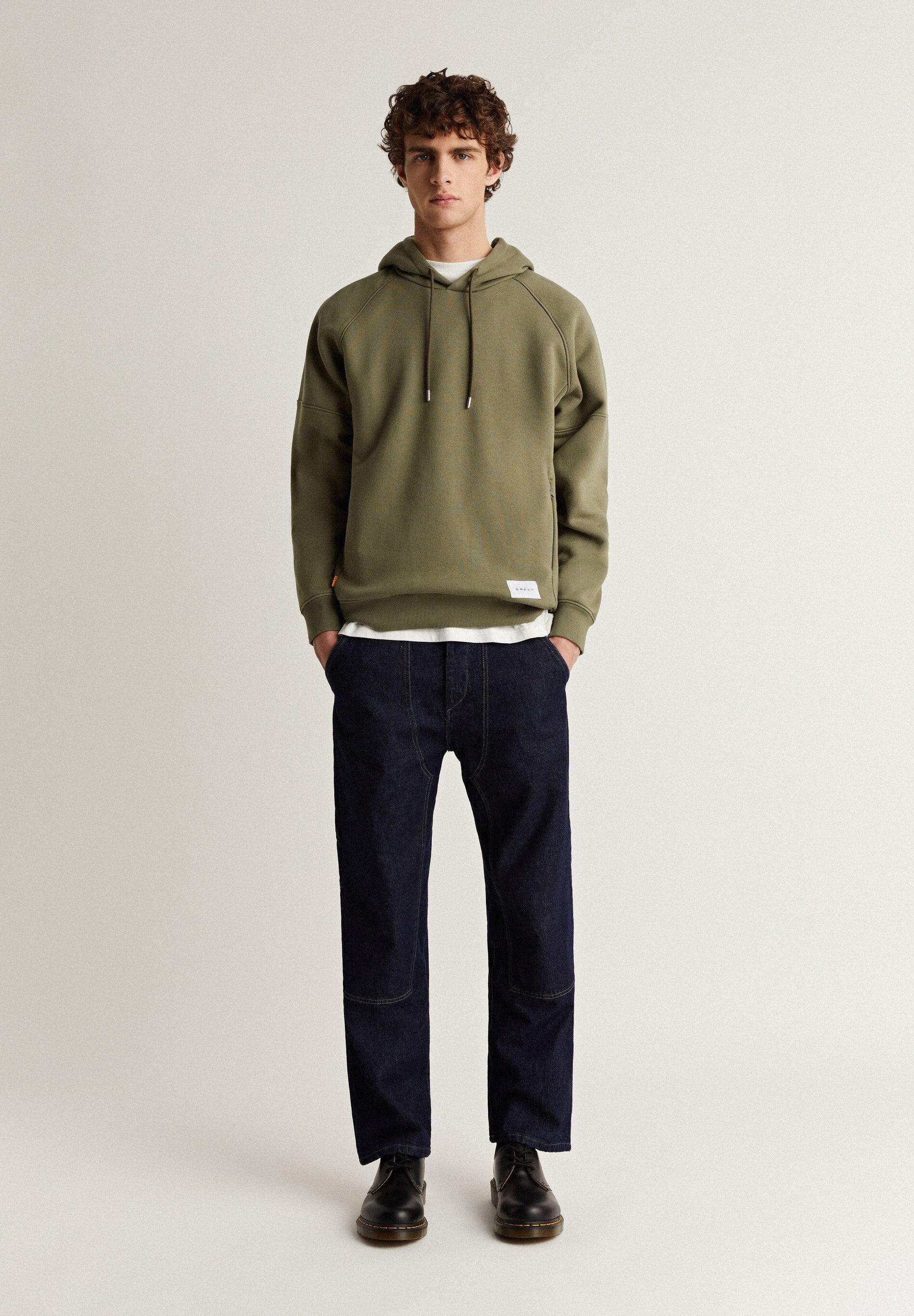 Sweat à capuche avec poches 3/7