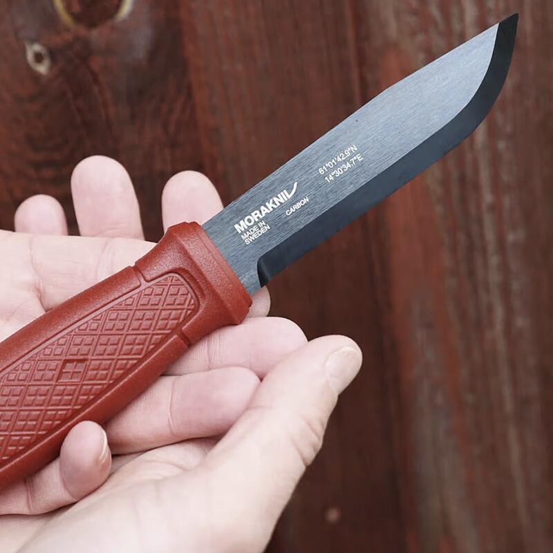 Coltello da sopravvivenza Garberg Dala Red nero carbonio con fodero in cuoio 5/5