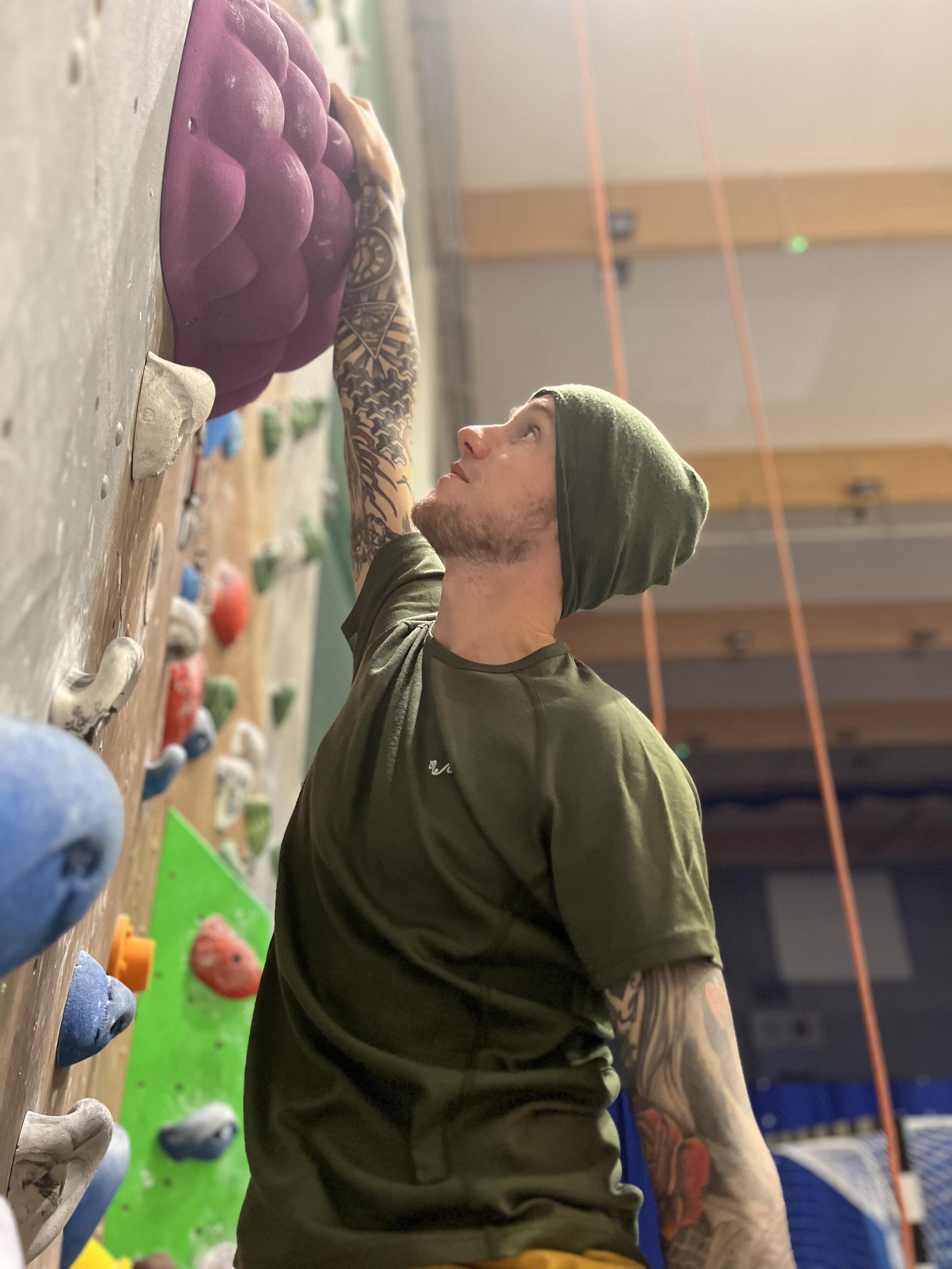 Czapka trekkingowa z 100% wełny merino Zielony 4/4