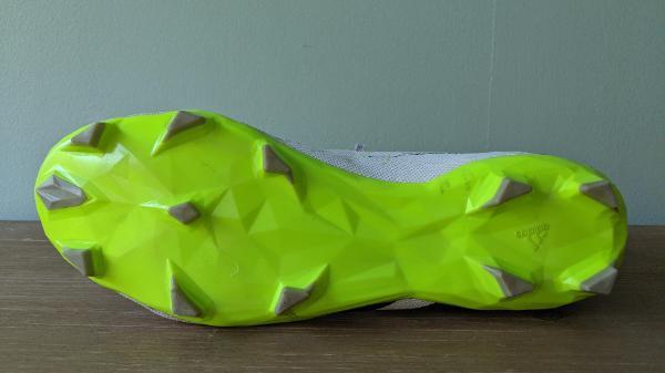 Entre Particuliers - Chaussures de football Adidas Predator Accuracy.3 4/5
