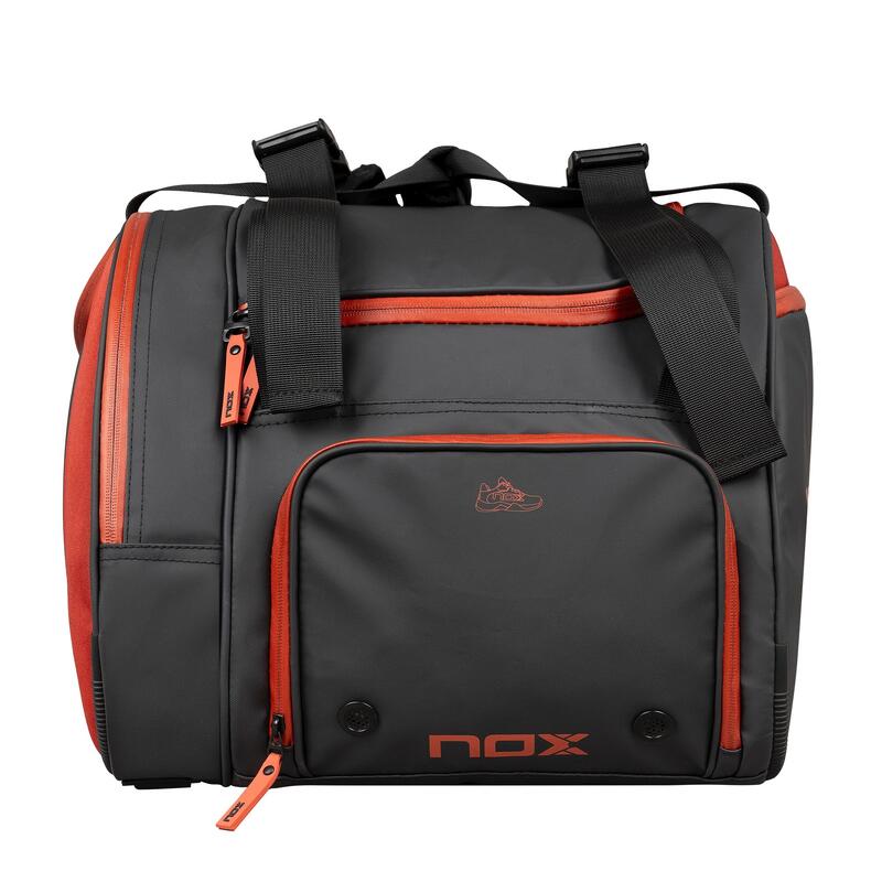NOX LUXURY Open Series Negro/Rojo 2024 (Paletero)