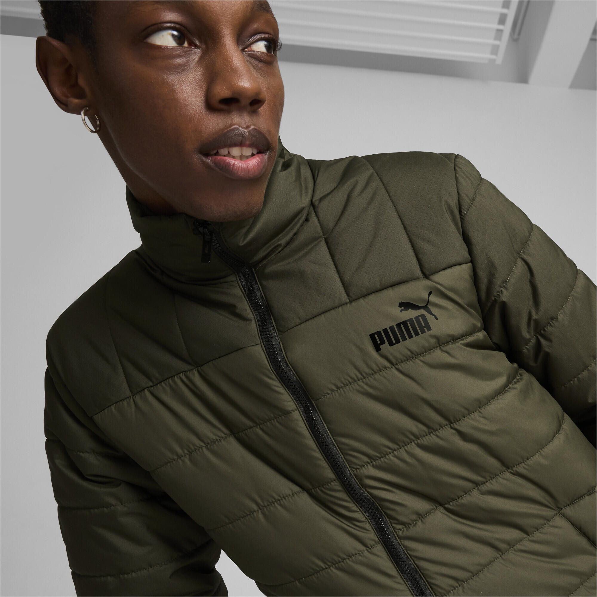 Essentials+ Wattierte Jacke Herren PUMA Dark Olive Green 6/8