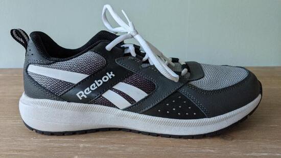 Tussen Particulieren - sneakers Reebok Classic unisex maat 38