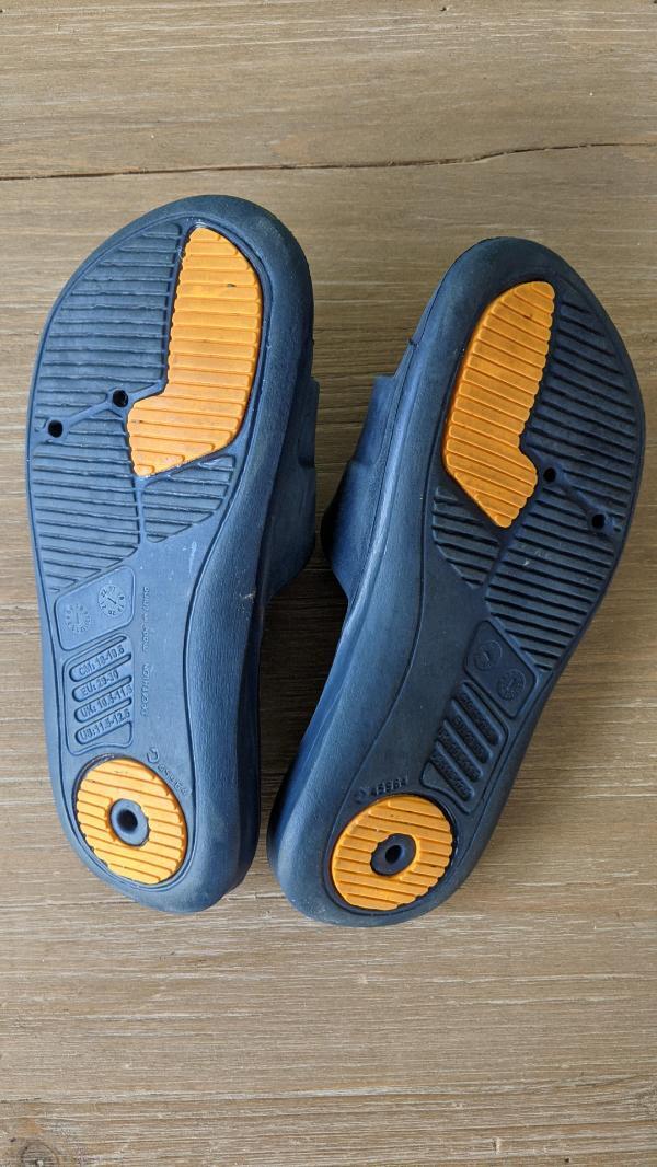Tussen Particulieren - Badslippers kinderen Slap 500 blauw maat 30 2/2