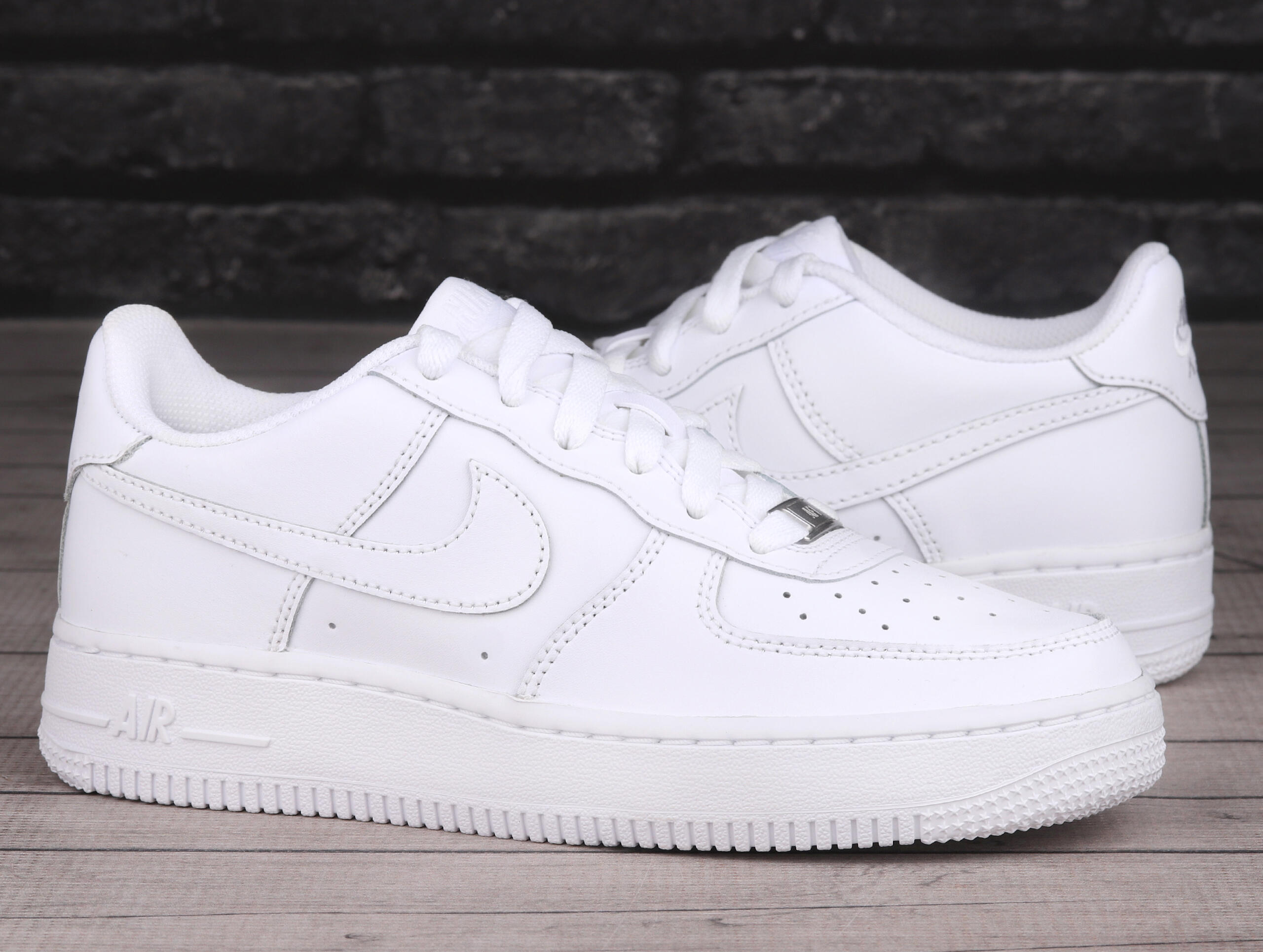Nike Air Force 1 LE Triple White (GS), Sneaker Unisex 2/7