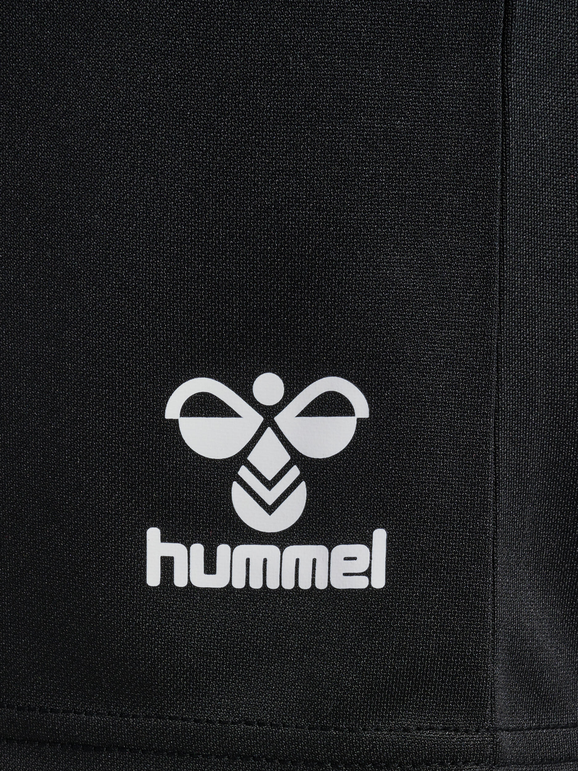 Enfiler Short Hmlessential Adulte 3/7