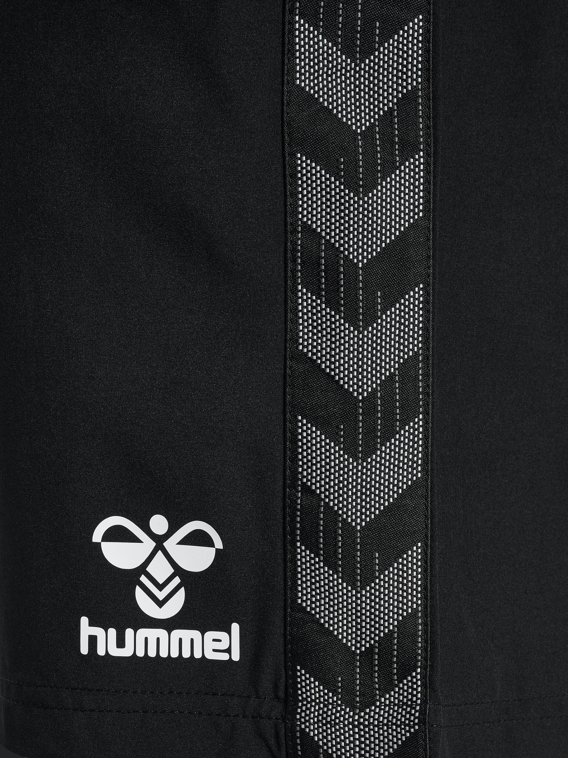 Formazione Short Hummel Authentic 5/7
