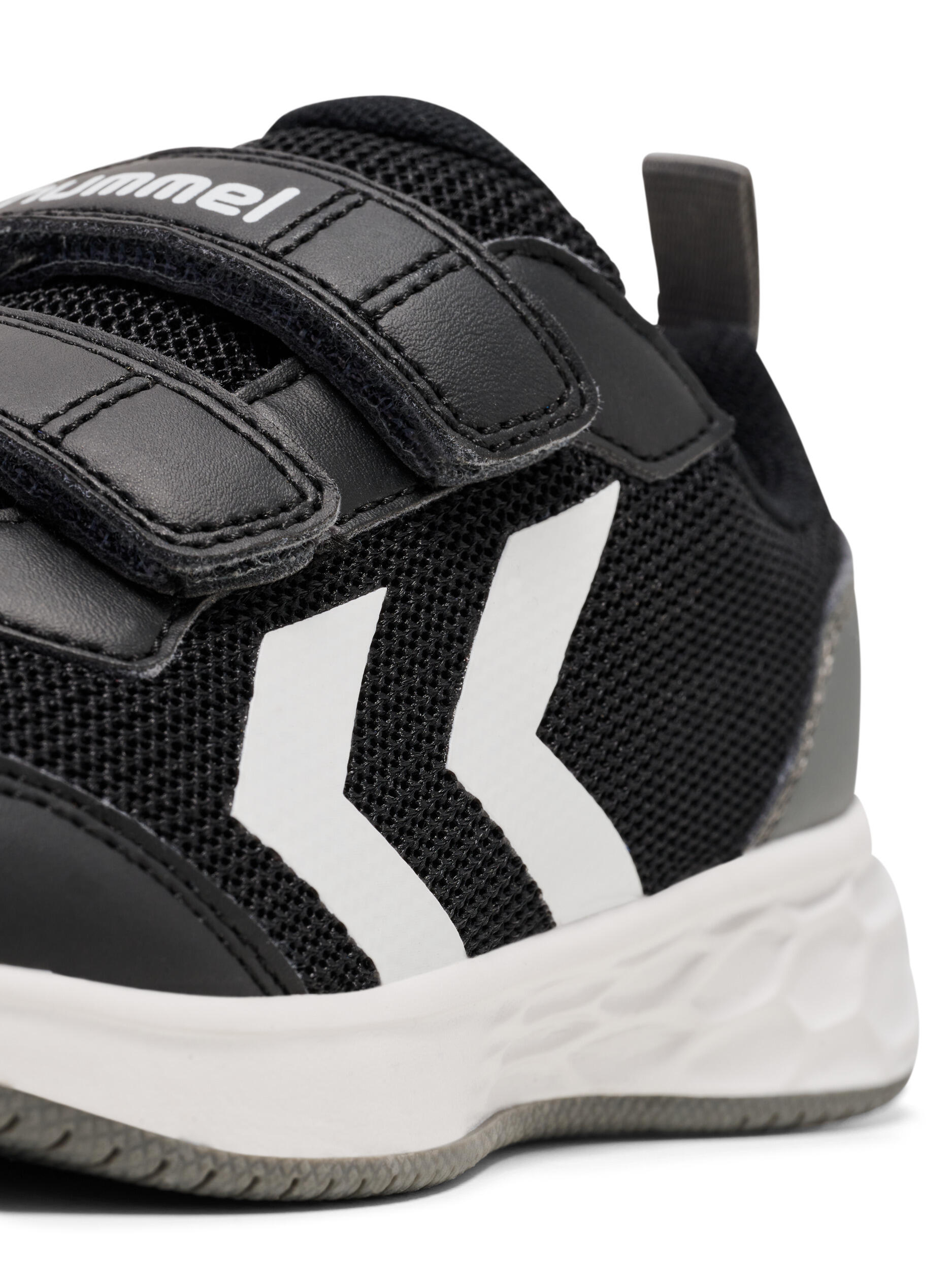 Zapatilla De Entrenamiento Turbo Run Los Niños Unisex Diseño Ligero Hummel 5/15