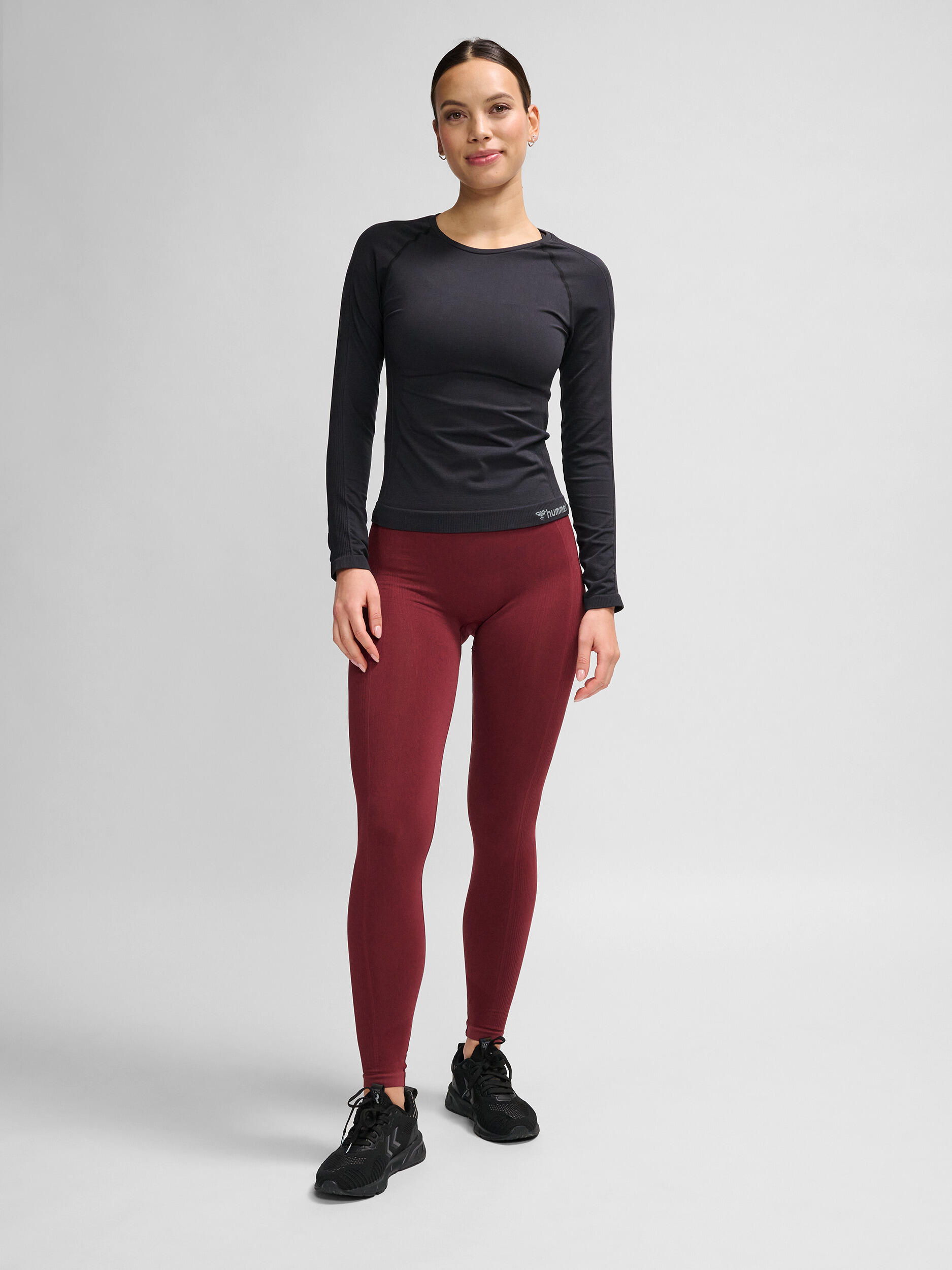 Enfiler T-Shirt Hmlclea Entraînement Femme 2/7