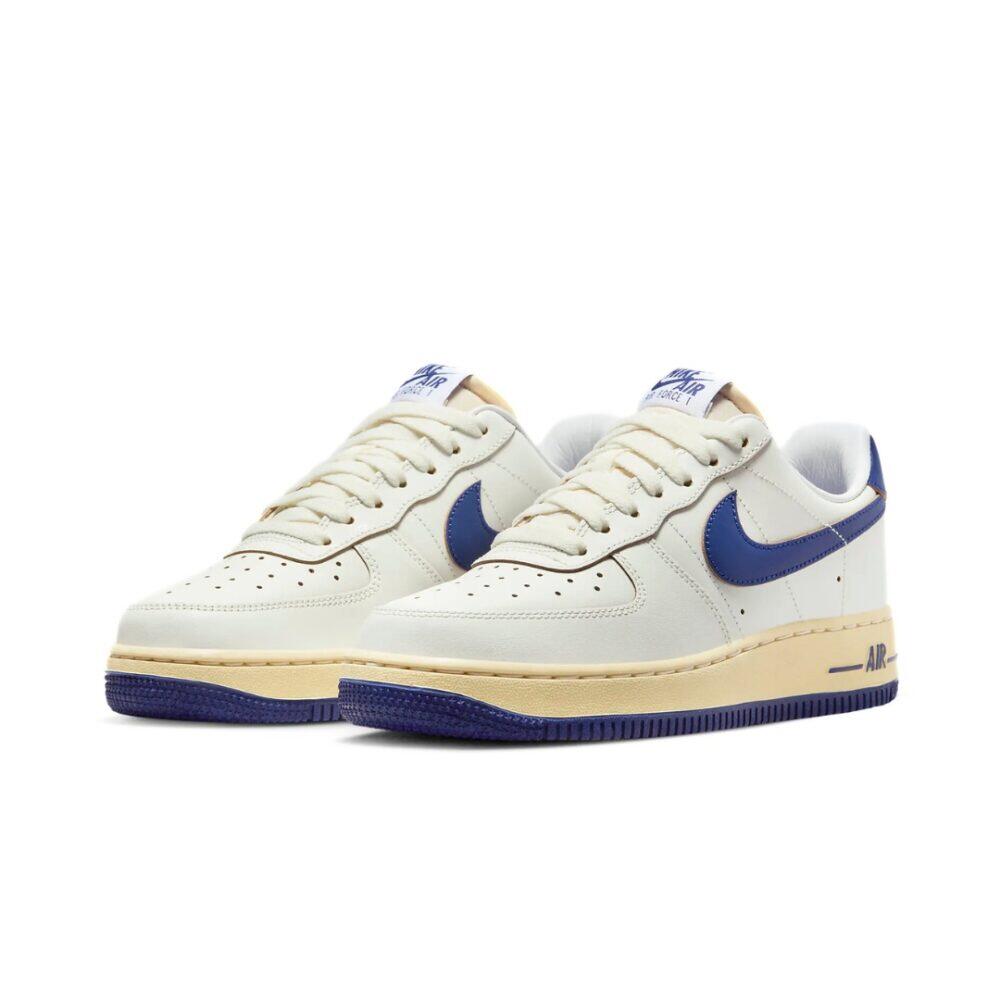 NIKE picture