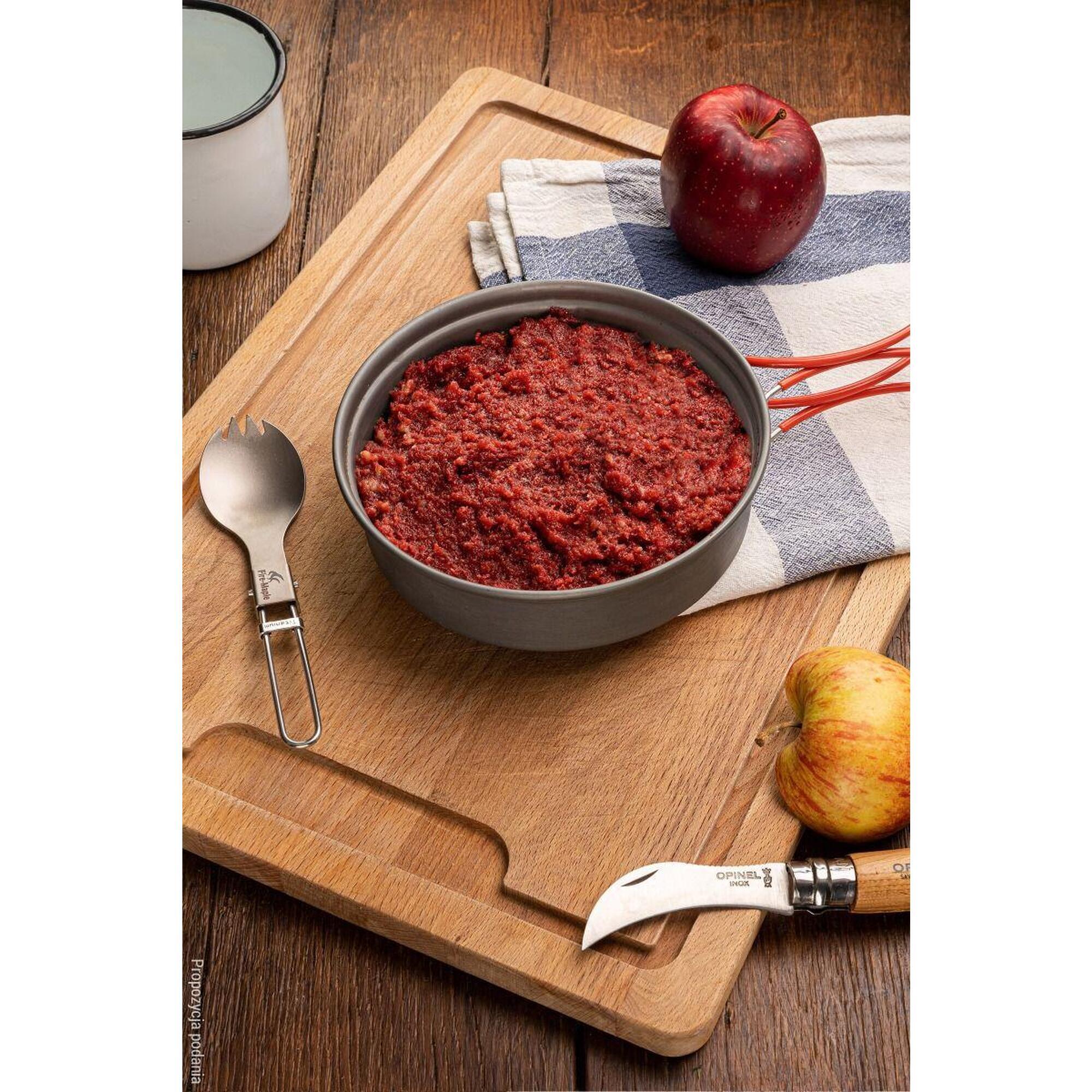 VOYAGER Dehydratované jídlo drobenkový koláč s jablky a malinami, 75 g