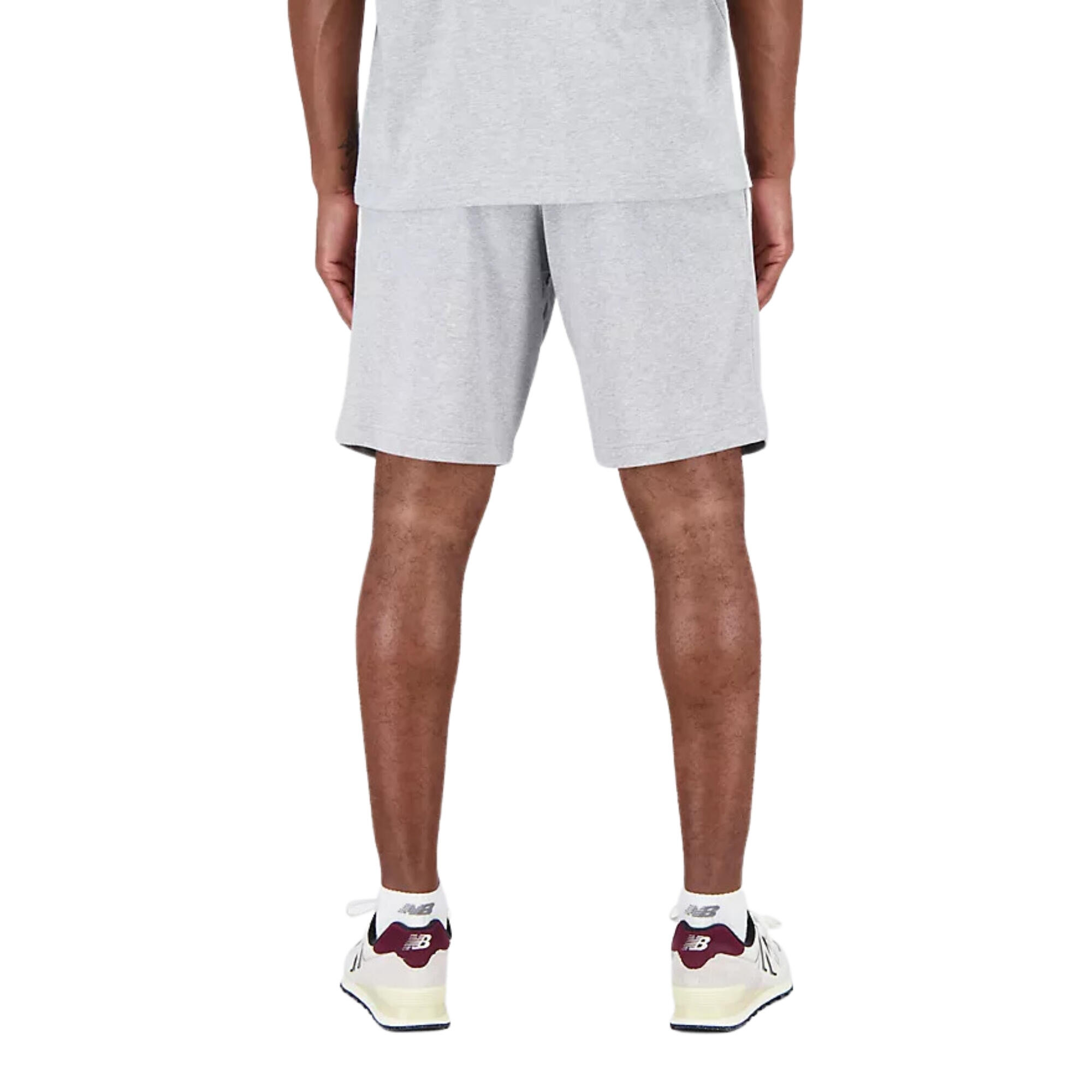Pantalón Corto Essentials Stacked Logo Talla XL Gris - MS31540AG 3/4