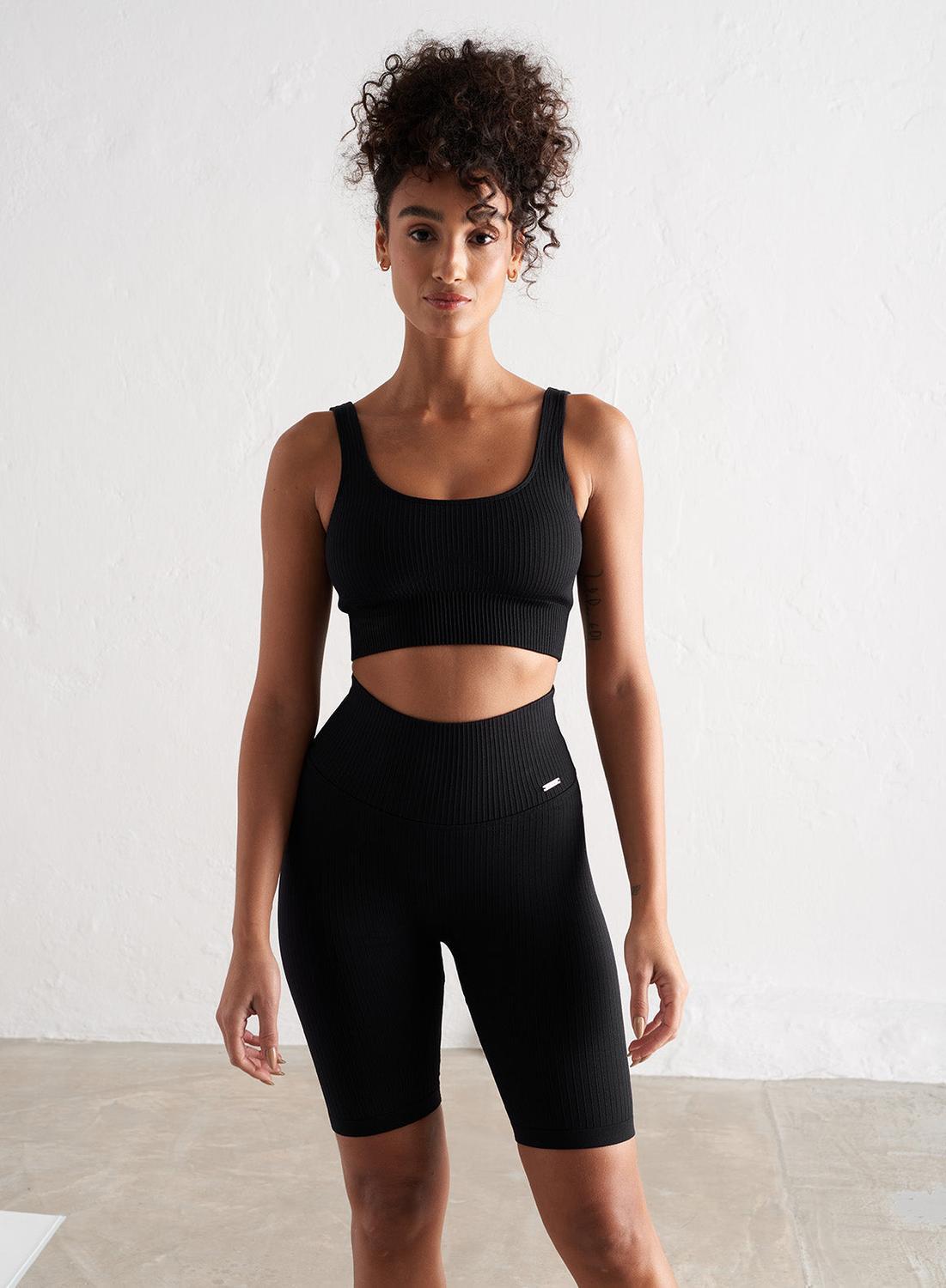 AIM'N Donna Yoga Pantaloncini A Coste Senza Cuciture Nero
