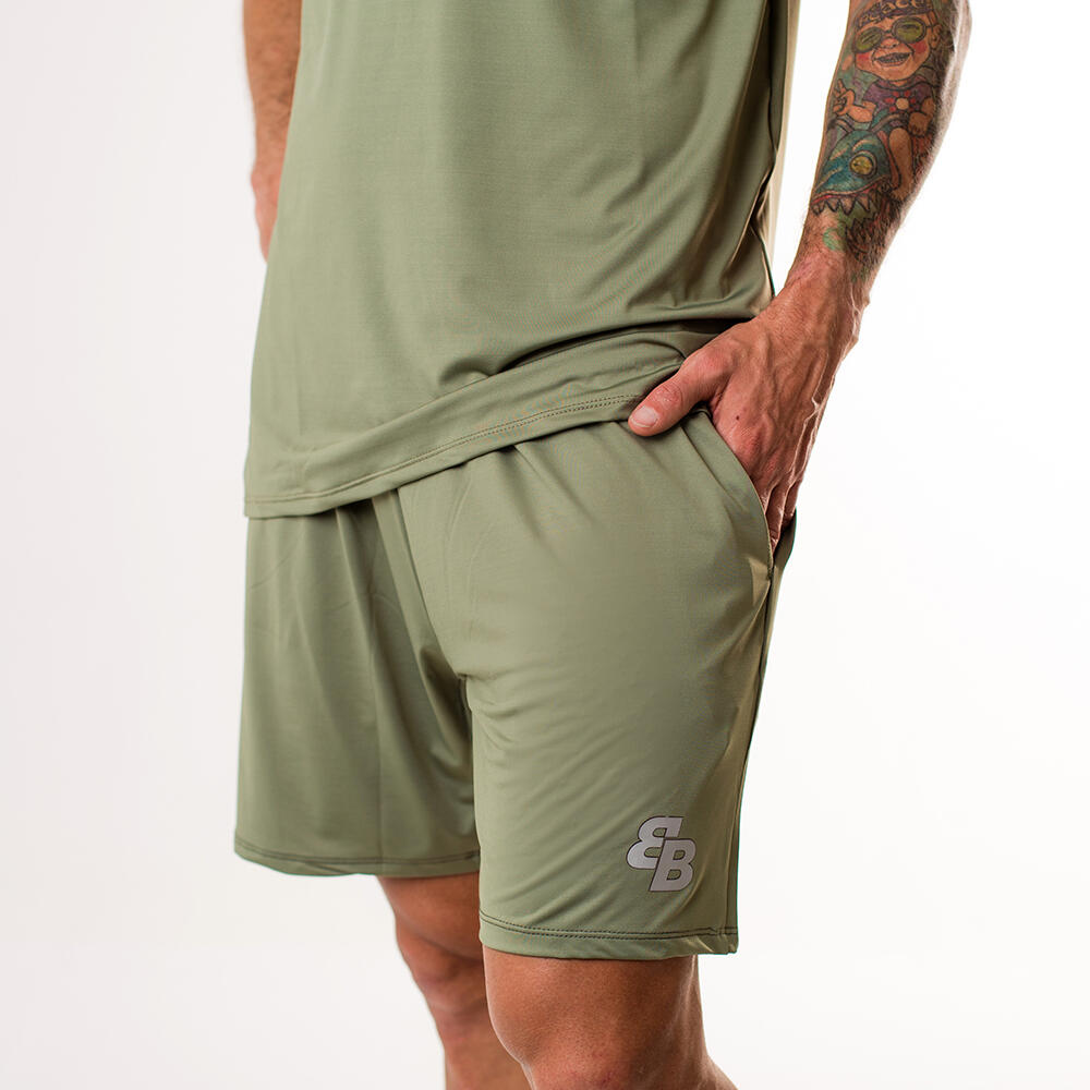 BELÉN BERBEL Pantalón corto short hombre olive