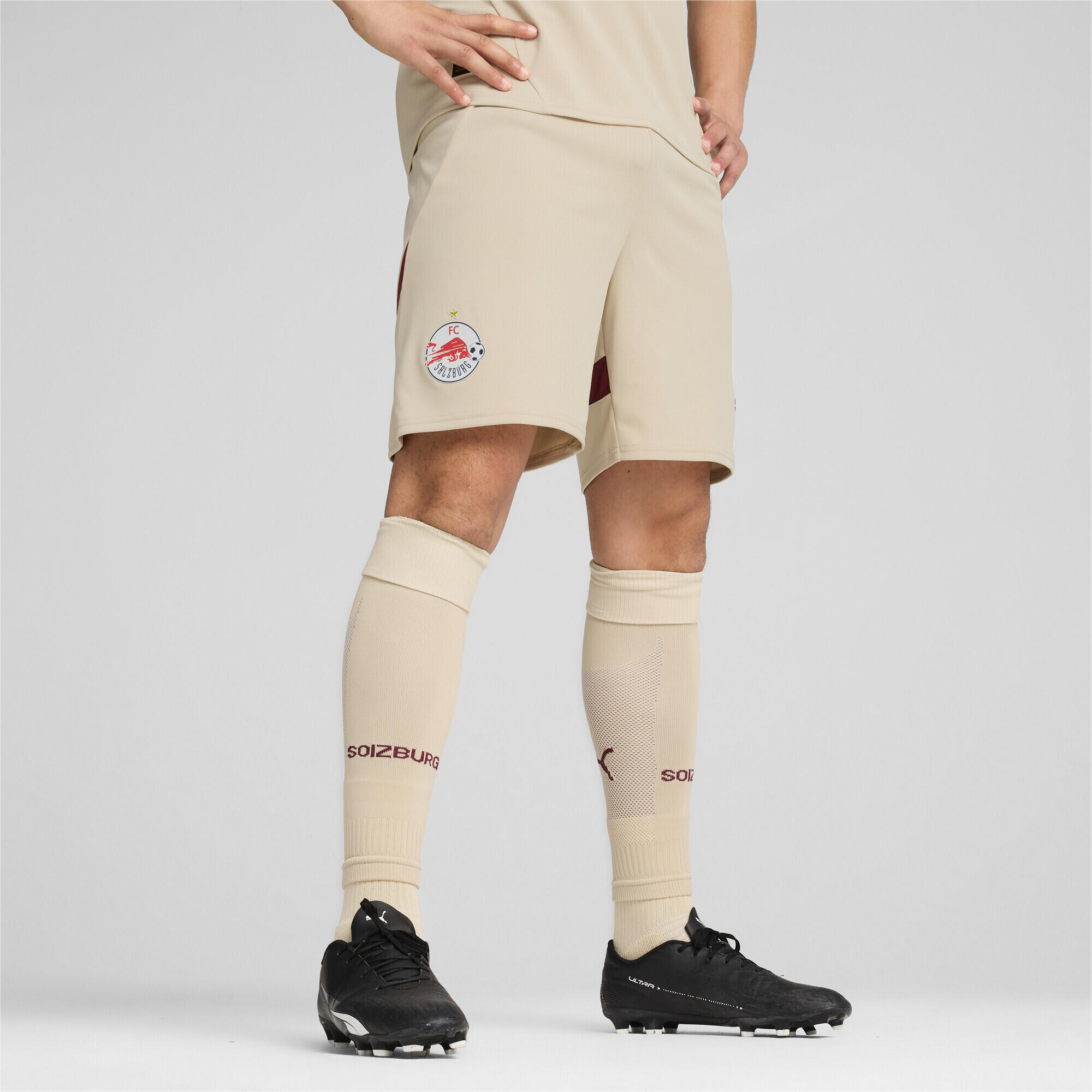 FC Red Bull Salzburg 24/25 Calções Homem PUMA Granola Team Regal Red Beige 2/7
