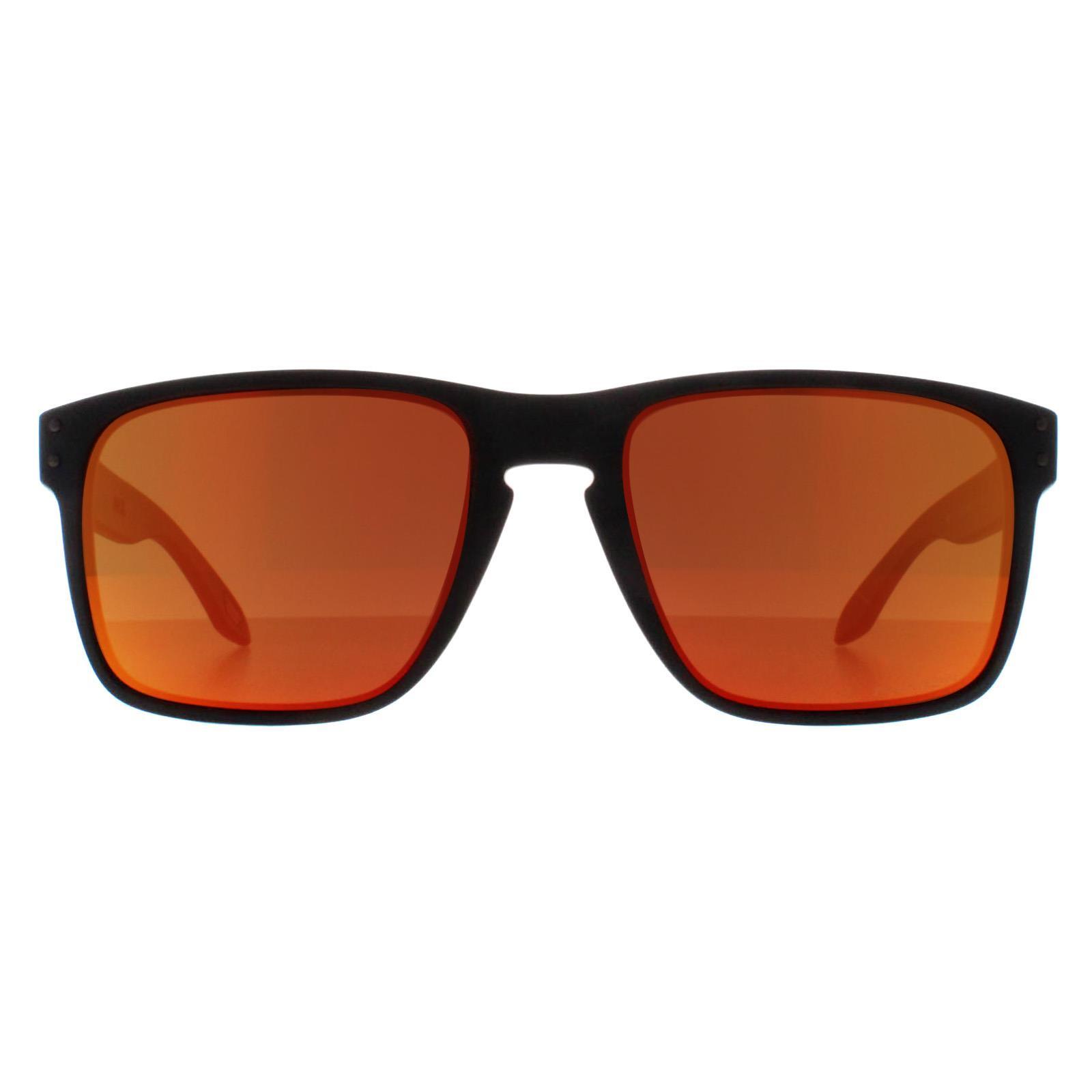 black / chilli red